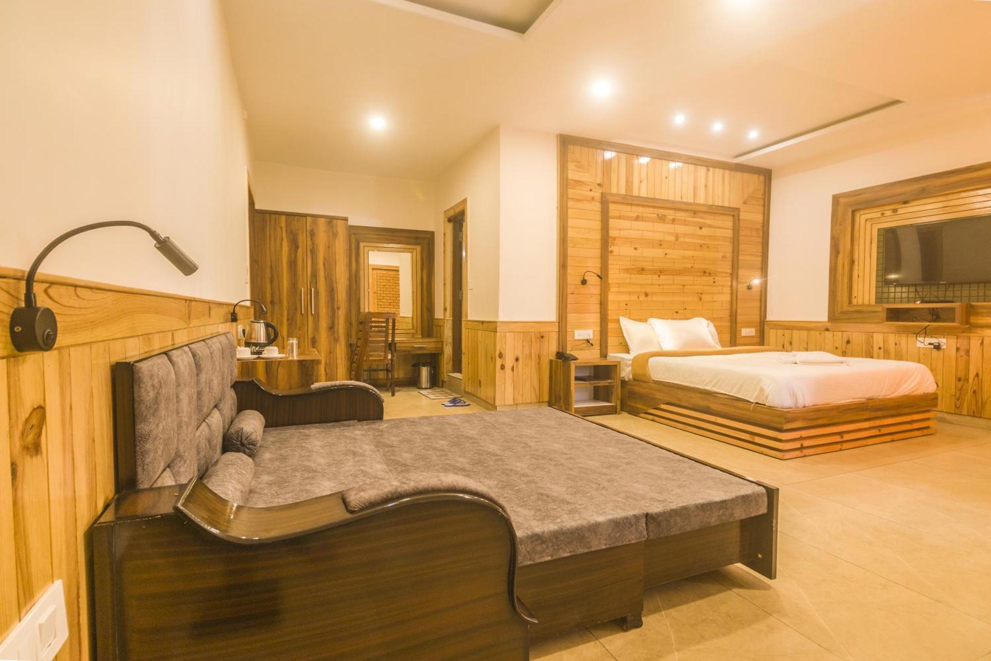 Wow Stayz2 Hotel The Lodge Dharamshala Exteriör bild