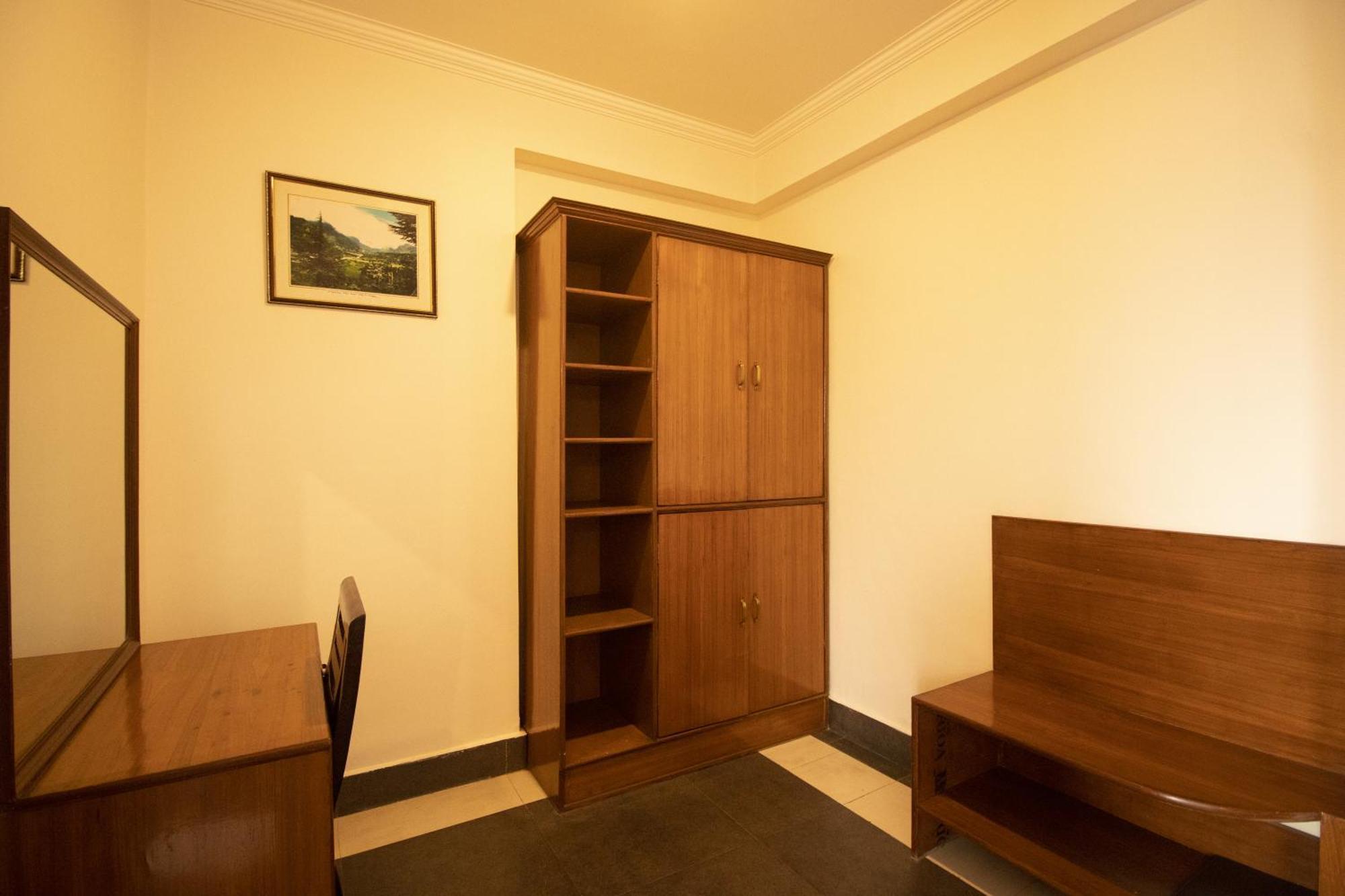 Wow Stayz2 Hotel The Lodge Dharamshala Exteriör bild